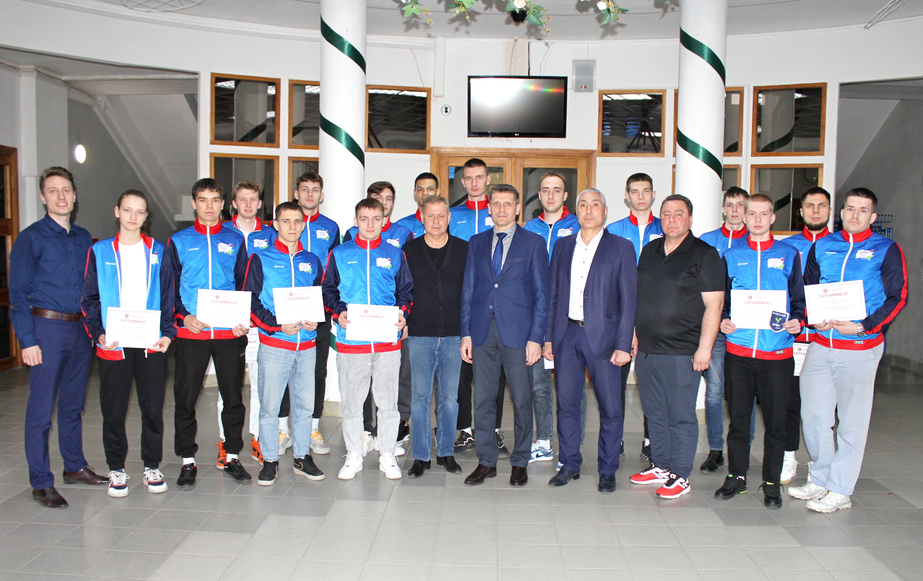 Студенты ДВГАФК завершили обучение по модулю «Футбольный судья»