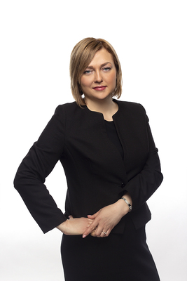 Попова Анна Владимировна