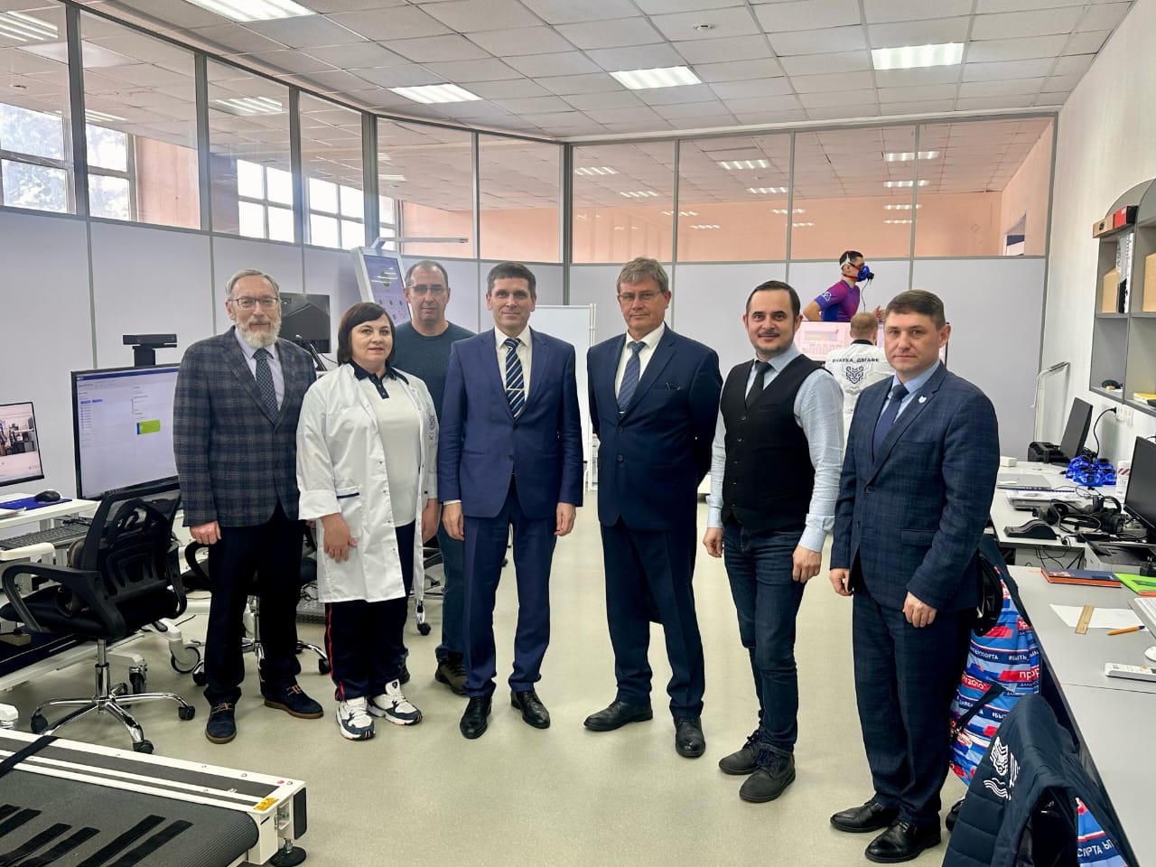 Почетные гости лаборатории