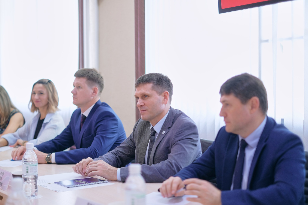 @iluhander - 2944_resized.jpg