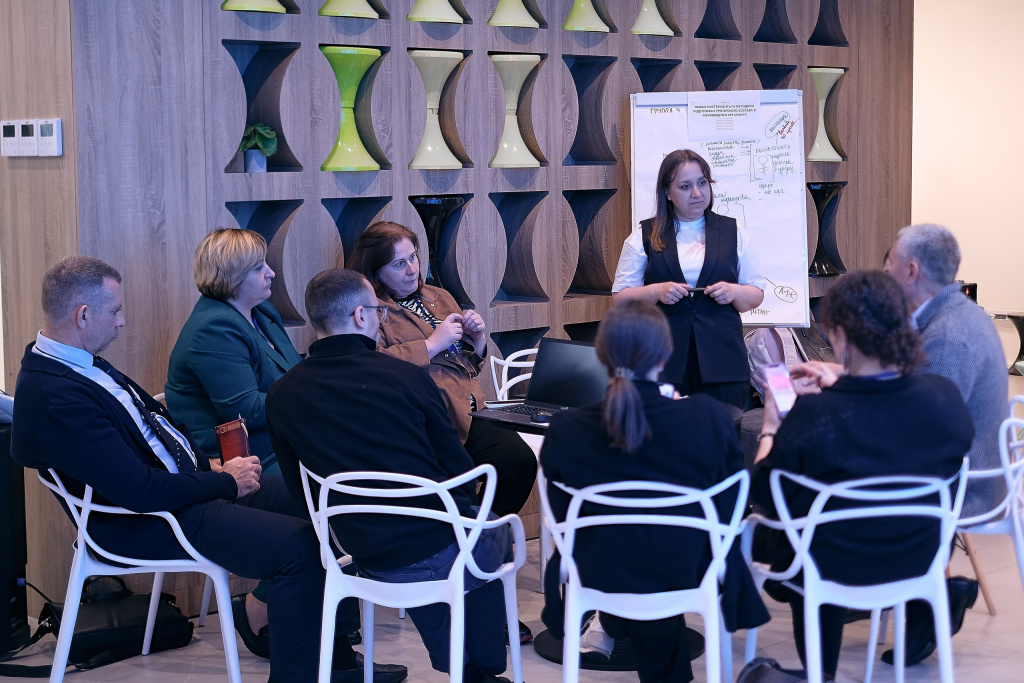 @iluhander - 2408_resized.jpg