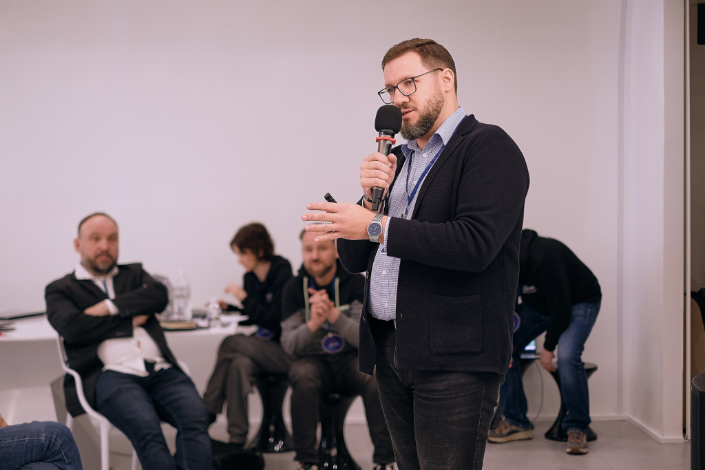 @iluhander - 2343_resized.jpg