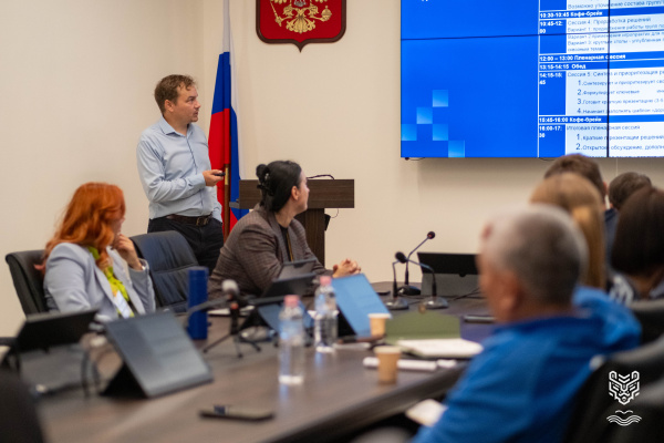 В ДВГАФК прошла кросс-вузовская экспертиза