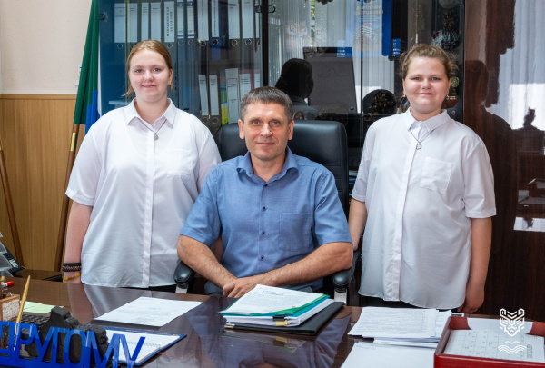 Ректор ДВГАФК принял участие в акции «Собери ребенка в школу»